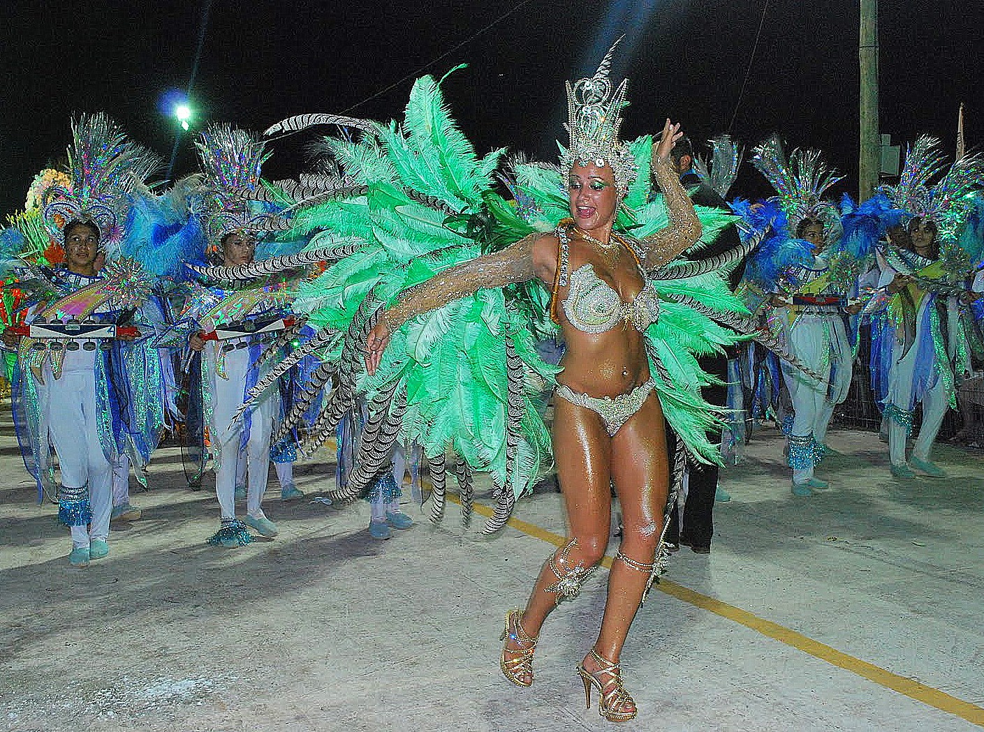 Onde Uruguaiana Se Vê Uruguaiana recebe Carnaval de Paso de los Libres
