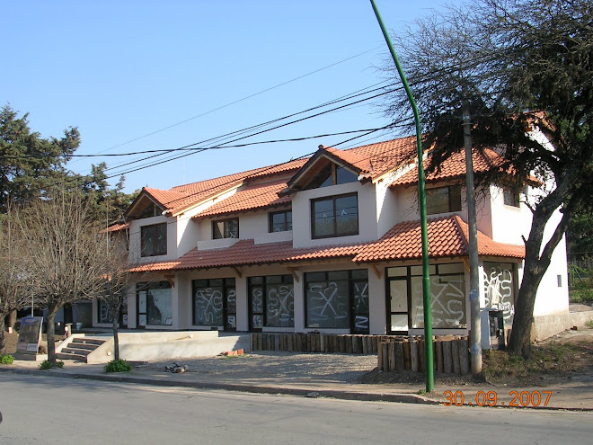 Building Villa General Belgrano