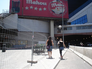 Esperando a Madonna bajo el Sol abrasador de Madrid