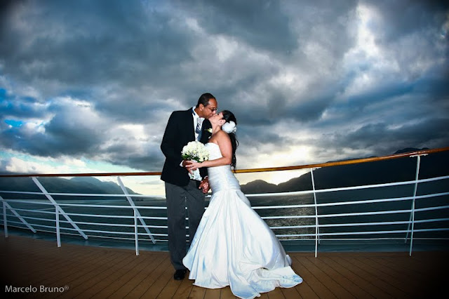 fotos de noivos no navio
