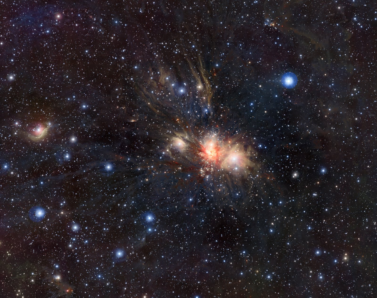 The Large Picture Blog: Monoceros R2