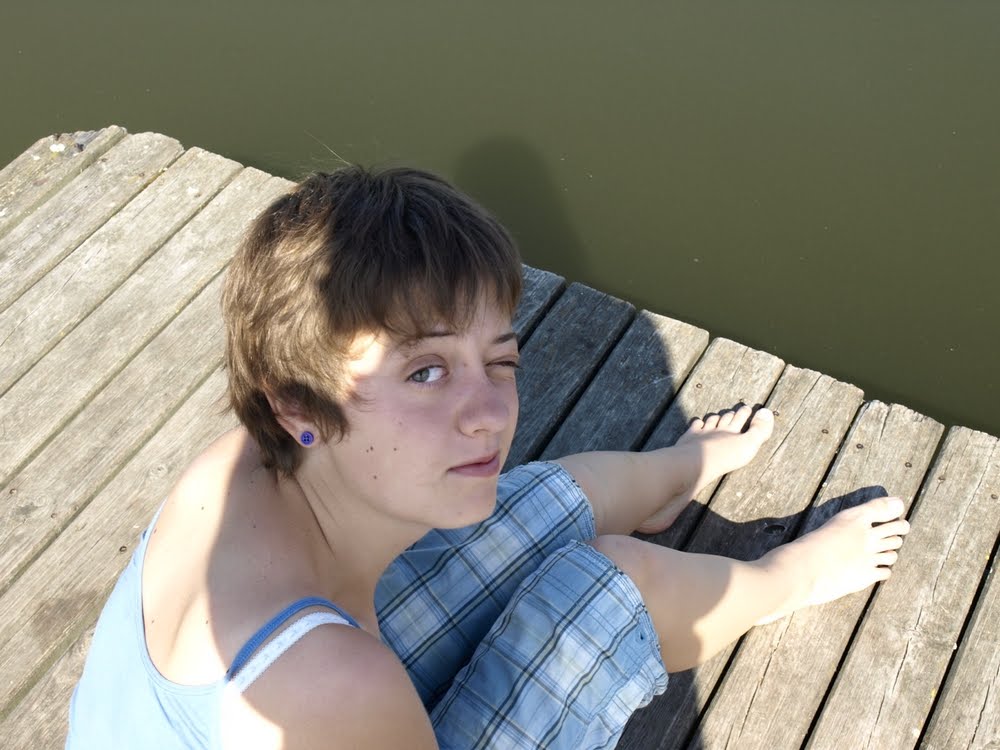 [tn__7088249_01.JPG]