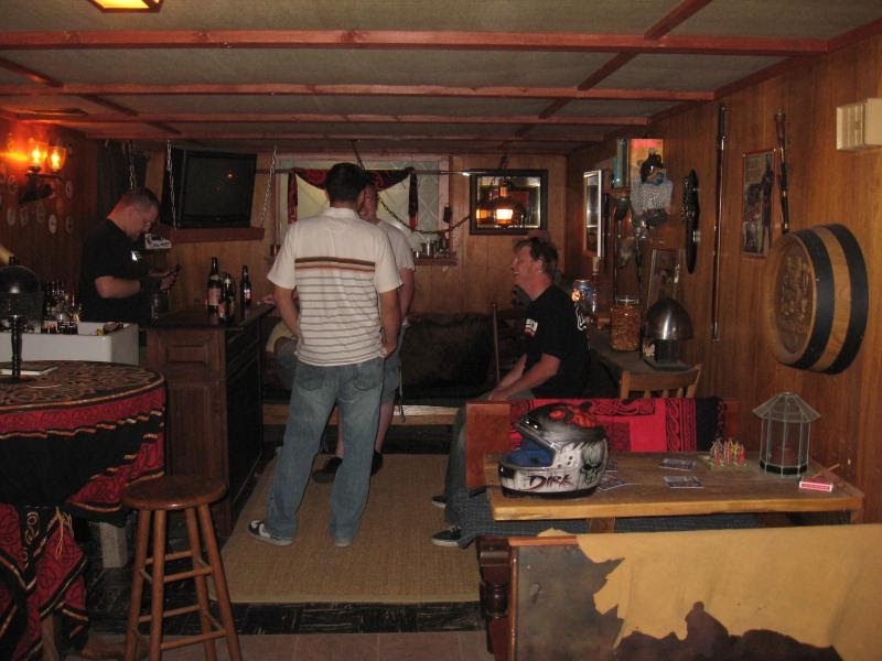 Scriptshadow Screenwriting And Screenplay Reviews Danny Graves Man Cave