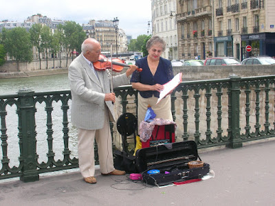 Music on the Seine - Photo by Mardi Michels