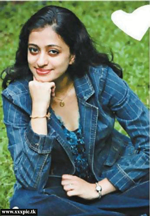 [Ayomi_Shanika_2.gif]