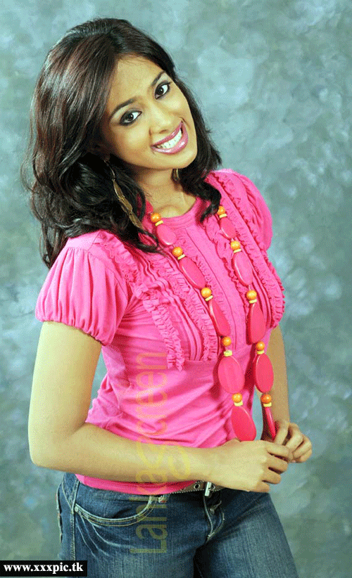 [Kishani_Alanki_Perera_24.gif]