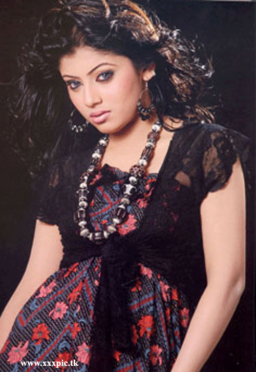 [Nathasha_Perera_19.gif]