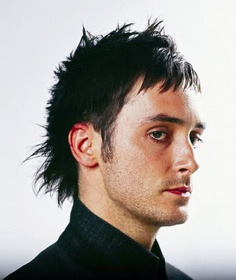 Get the latest men's hairstyles for 2010 is also a good idea because it 