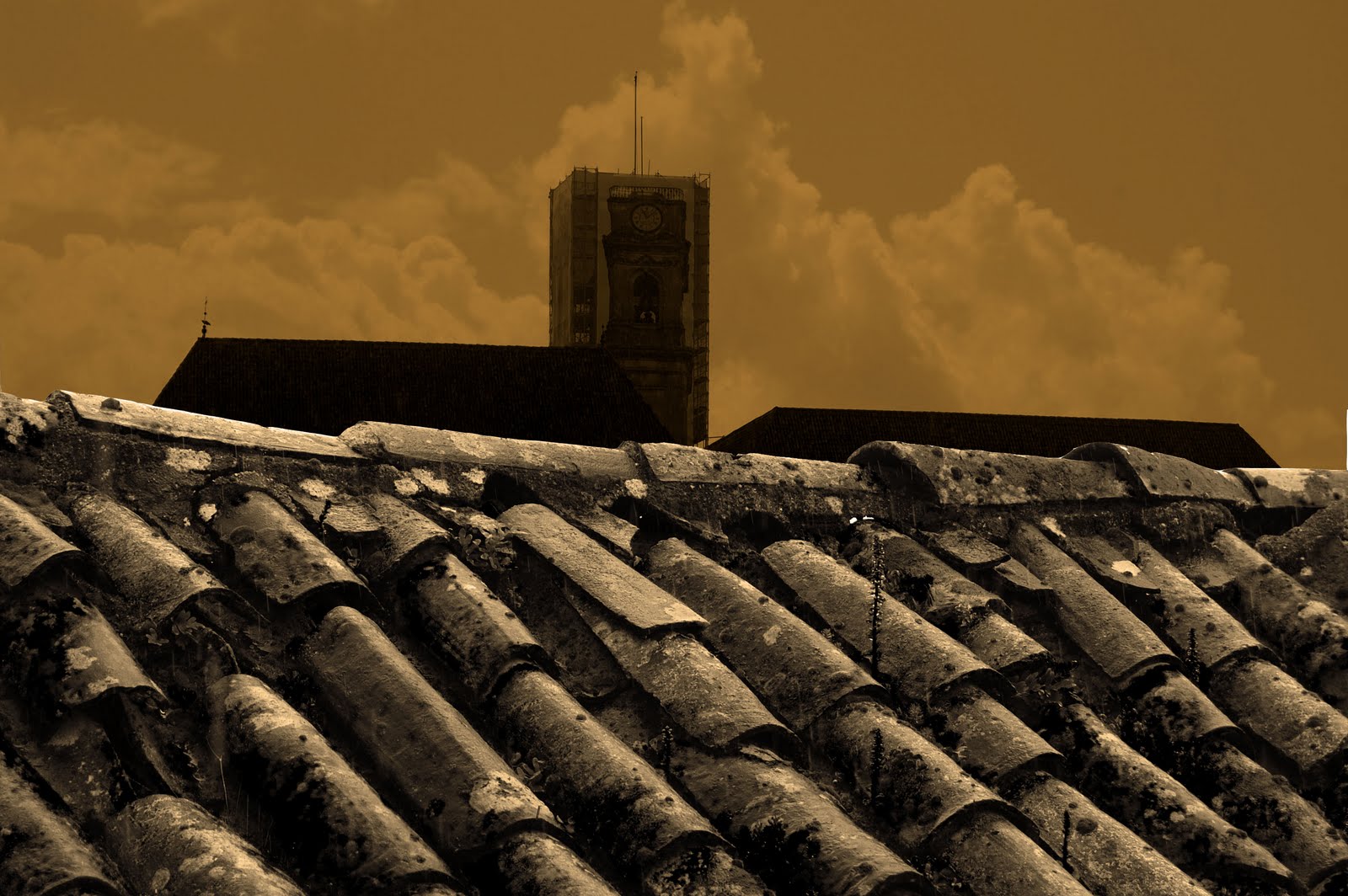 Mais de 25 revoluções