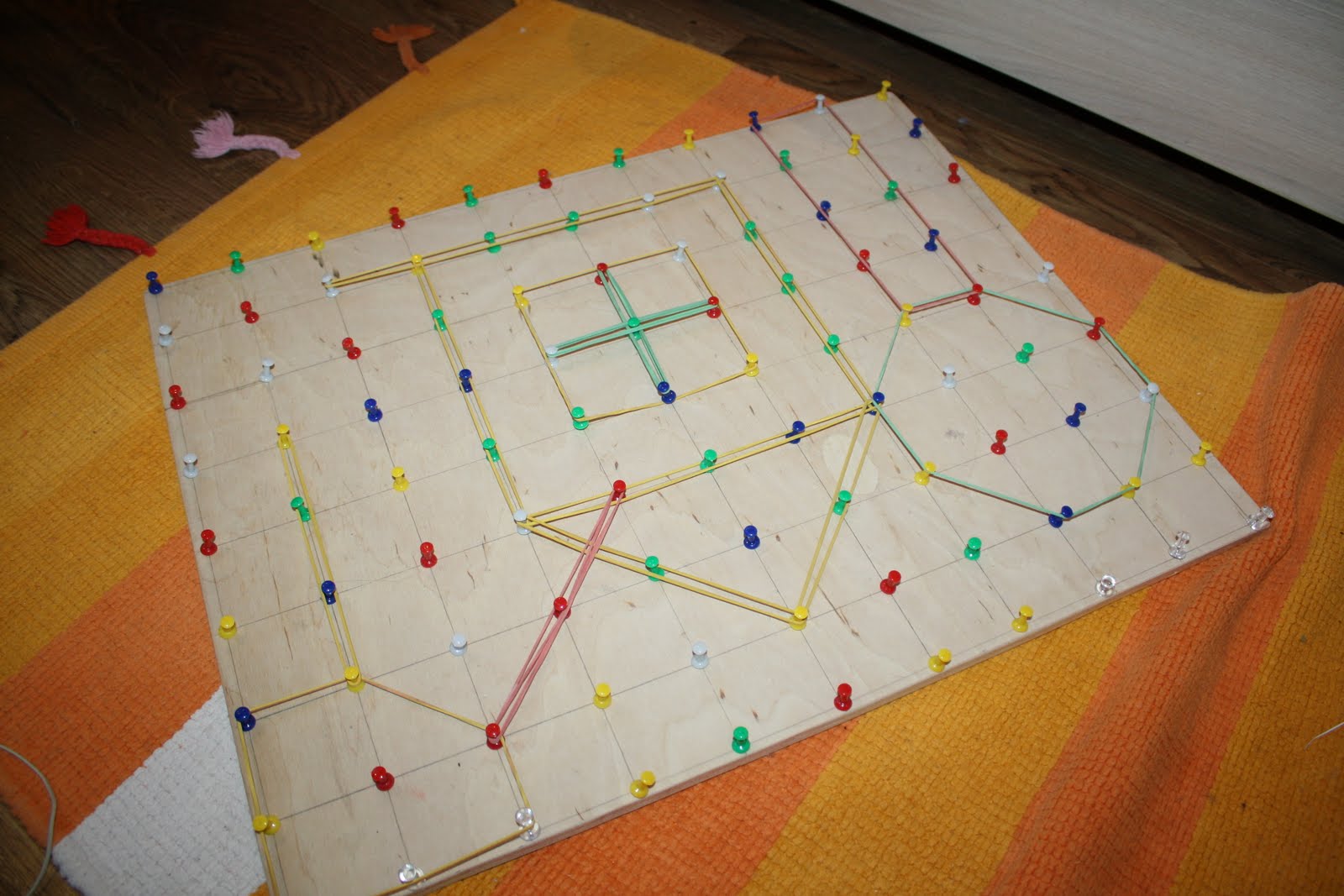 а ещё я крестиком вышиваю.....: волшебные резиночки