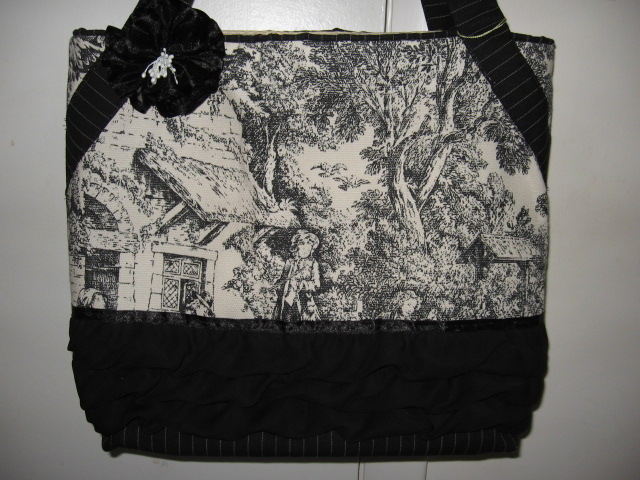 Toile Black ruffle flower tote