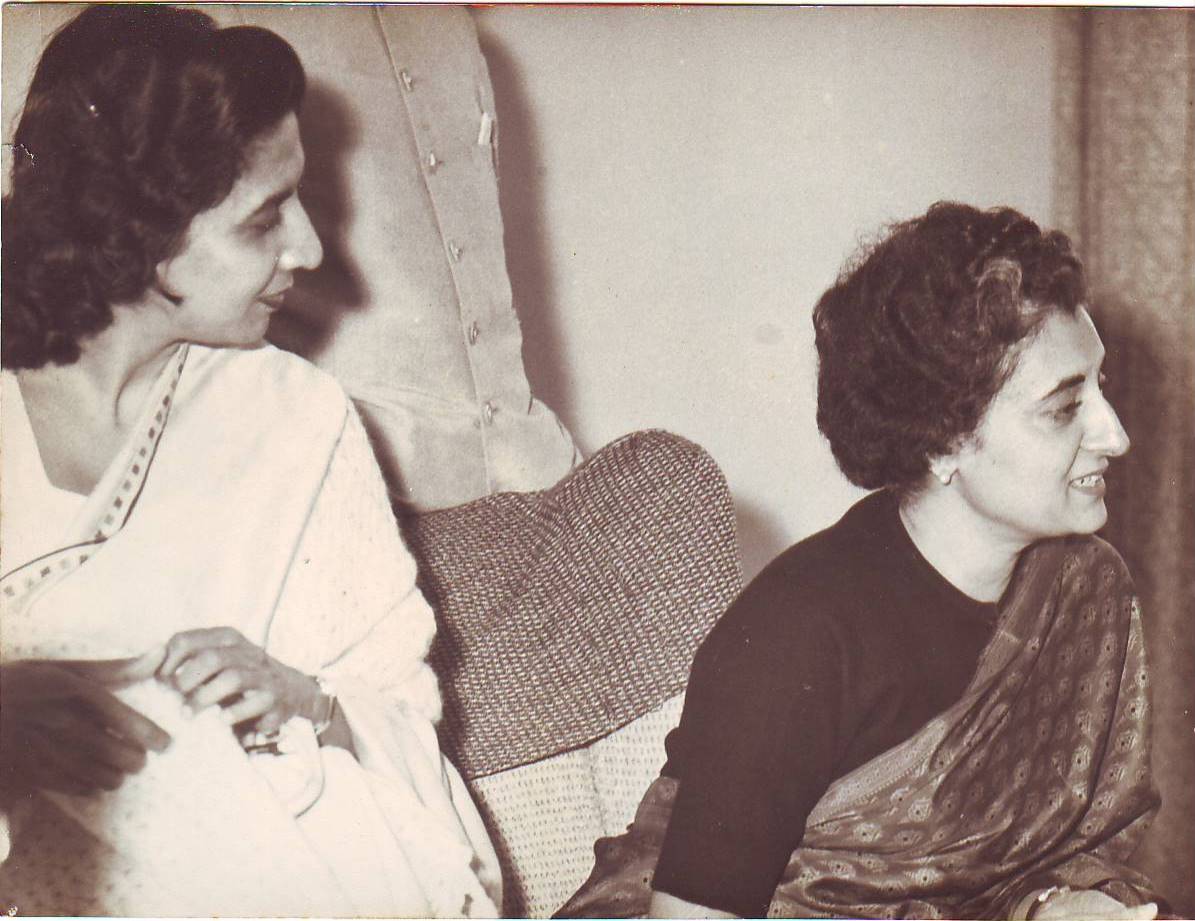 rare-indian-collectibles-rare-photos-of-mrs-indira-gandhi-nairobi