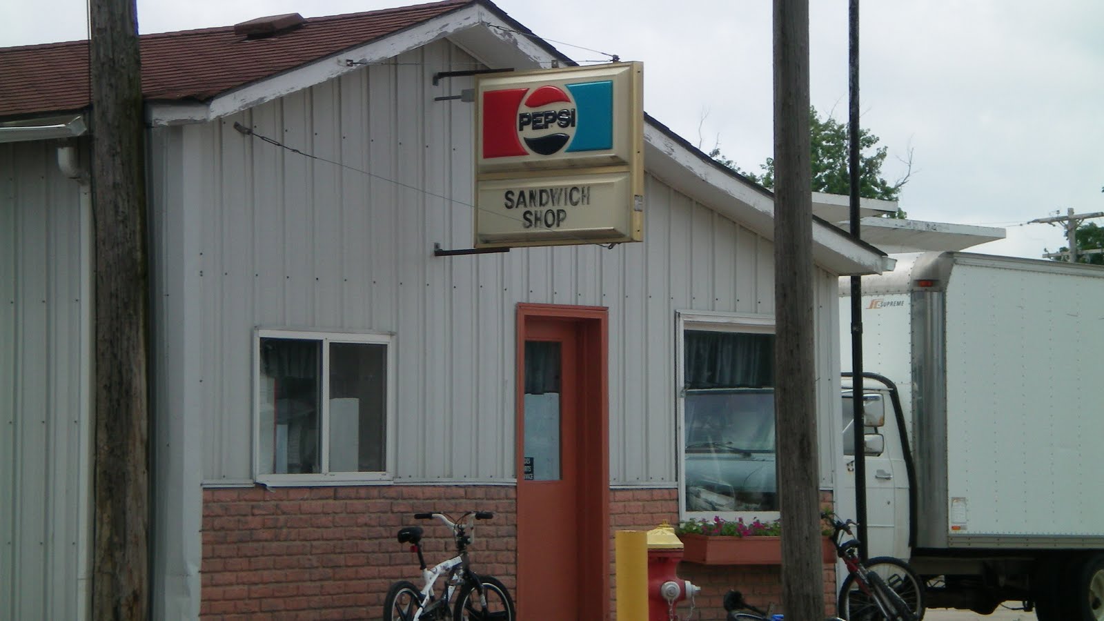 Des Loines The Sandwich Shop, Smitty's in Albia