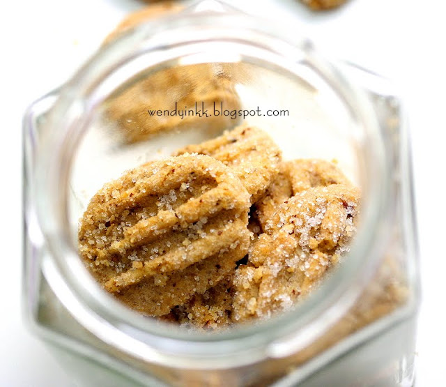 Table for 2.... or more Butter Pecan Cookies