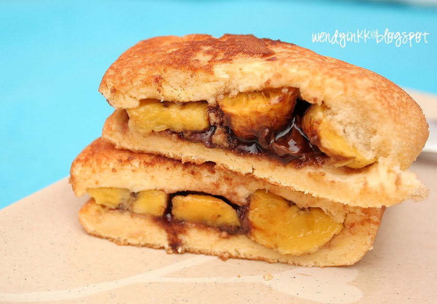 Table for 2.... or more Sponge Pancakes and 2 Giveaways