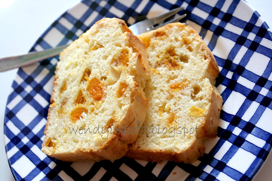 Table for 2.... or more Apricot Yogurt Cake