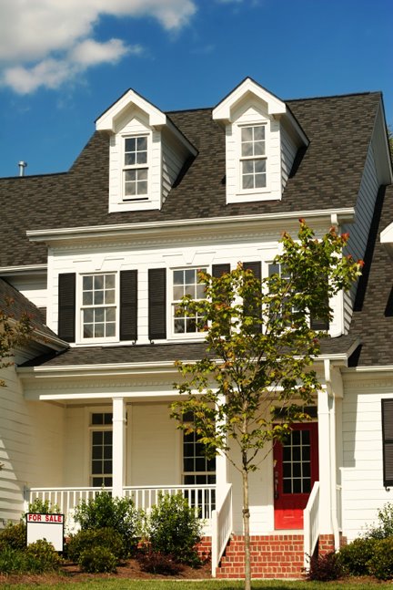 [Wht-House-For-Sale.jpg]