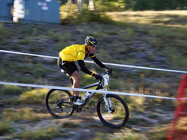 [Armstrong_first_lap_finish.jpg]