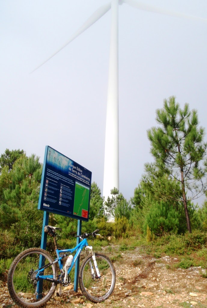 [1+segunda+eolico.JPG]