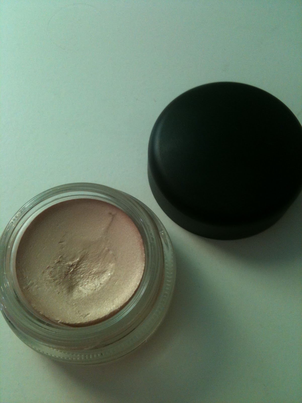 très magnifique Mac Paint Pots Bare study Review