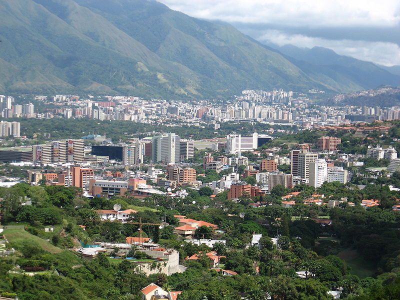 [800px-Caracas,_Venezuela_from_Valle_Arriba_1.jpg]