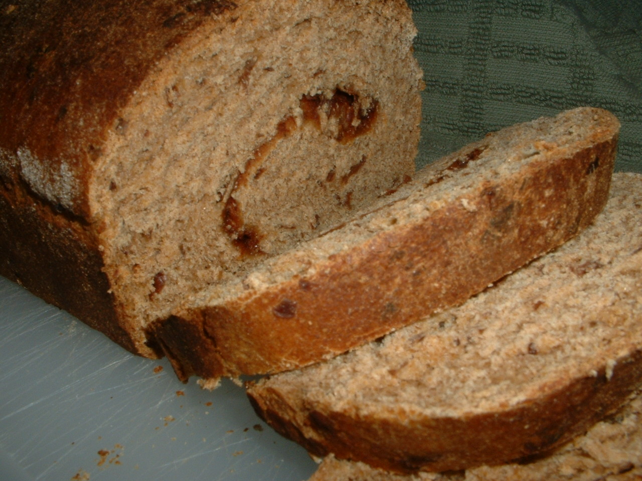 Mel's Whole Wheat Cinnamon Raisin Bread