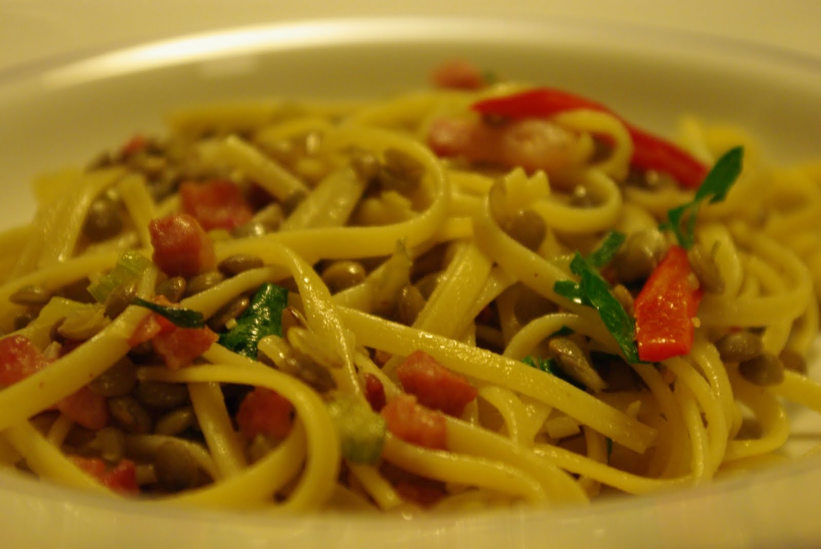 La Piccina Cucina Linguine con lenticche e pancetta