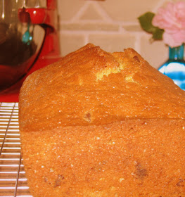 Jane's Sweets & Baking Journal: Sour Cream Zucchini Bread . . . When