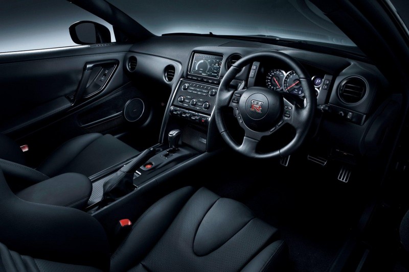 Gambar Mobil Nissan GT-R SpecV 2012 Gambar Wallpaper 