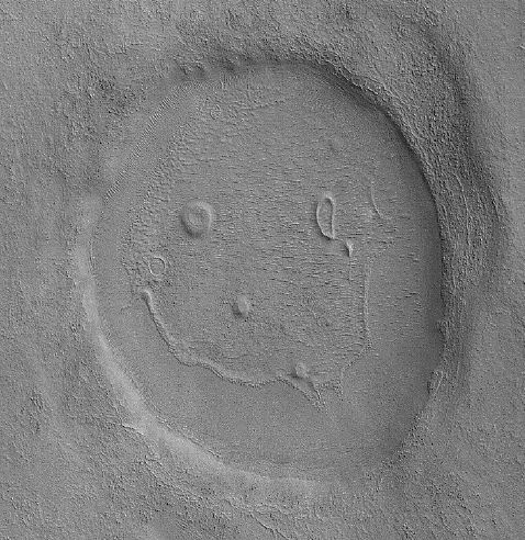 [happy+face+on+Mars.jpg]