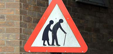 [Old+people+sign.jpg]