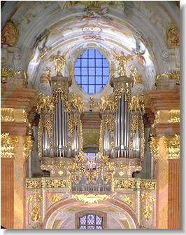 [kirche-orgel.jpg]