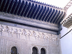 Cornisa volada en La Alhambra