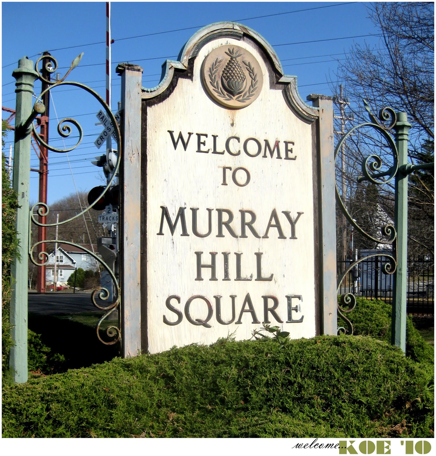 SIDE STREETS Murray Hill Square; Murray Hill, NJ