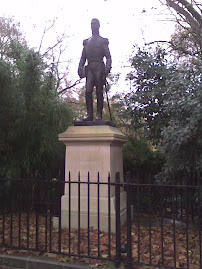 Monumento a Jose de San Martin, Belgrave Square, Londres
