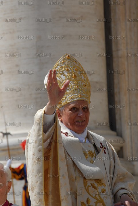 [B16+Precious+mitre2.JPG]