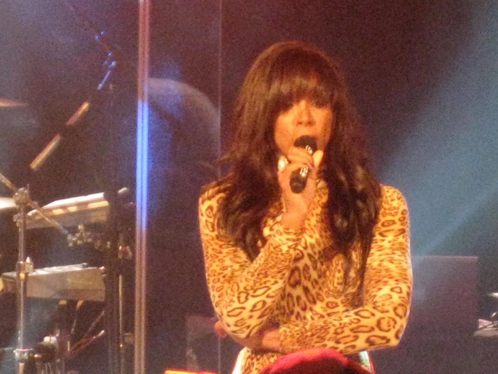 MELISMATIC: Kelly Rowland Through Rose Colored Glasses