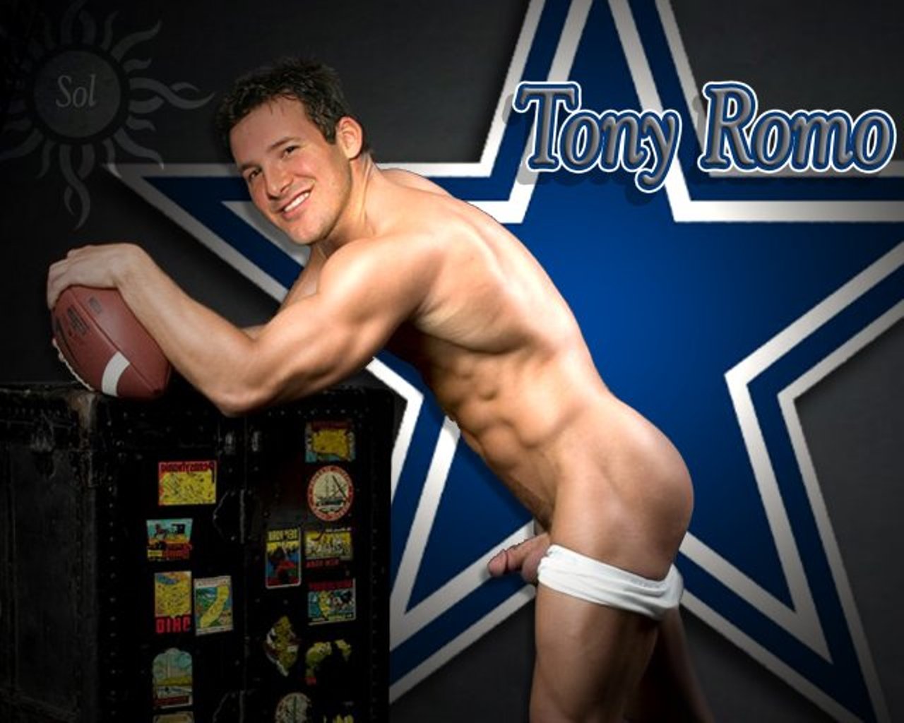 Tony romo shirtless