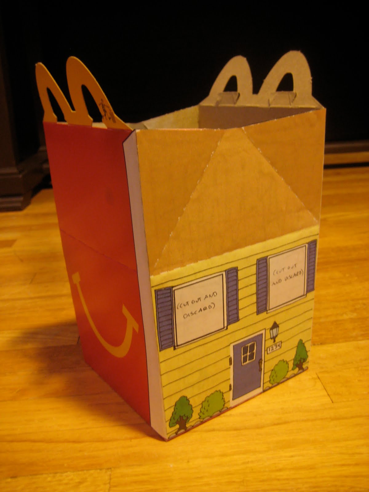 ID Mommy ID Mommy Projects Recycle Happy Meal Boxes into Toy Houses!