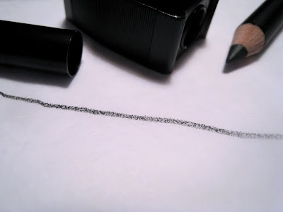 The Non-Blonde: Chanel Le Crayon Khol Intense Eye Pencil Black Jade (66)