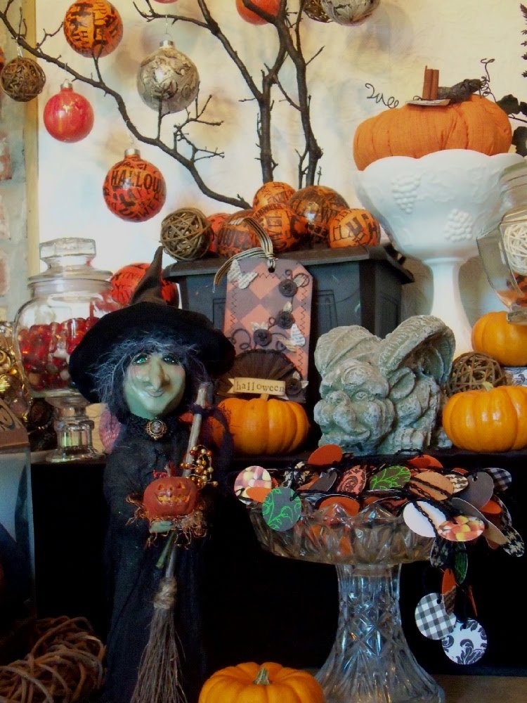Make The Best of Things: FUN Halloween decorating