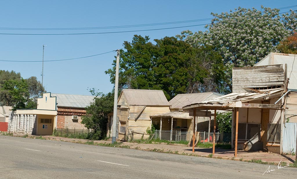 joanren Wilcannia, gone but not quite