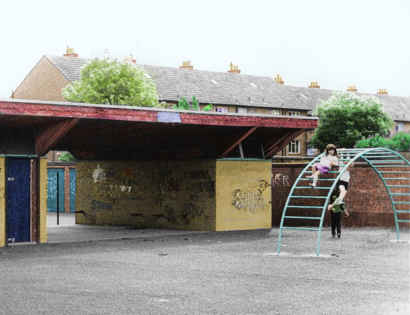 [Craigie+Swings.jpg]