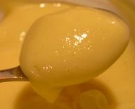 [LemonCurd+on+spoon.jpg]