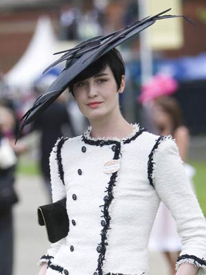 [black+and+white+hats.jpg]