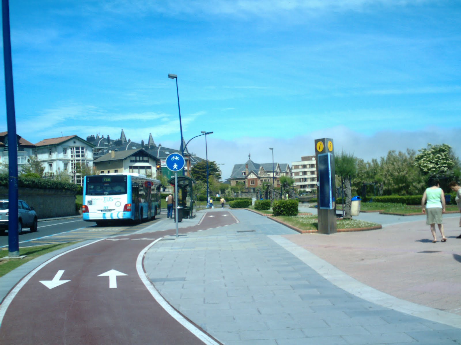 Mercedes avenida de la victoria #6