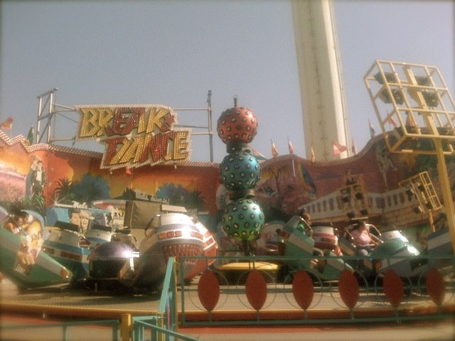 [photo-762400.jpg]