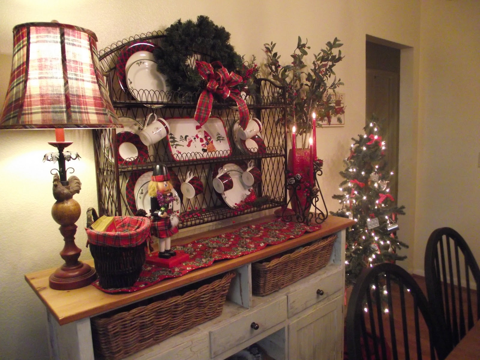 Valerie's Homemade Home: Christmas Dining