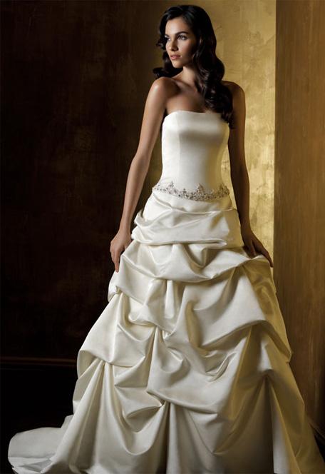 Chiqui Bella Brides: ALL Gorgeous Wedding Dresses