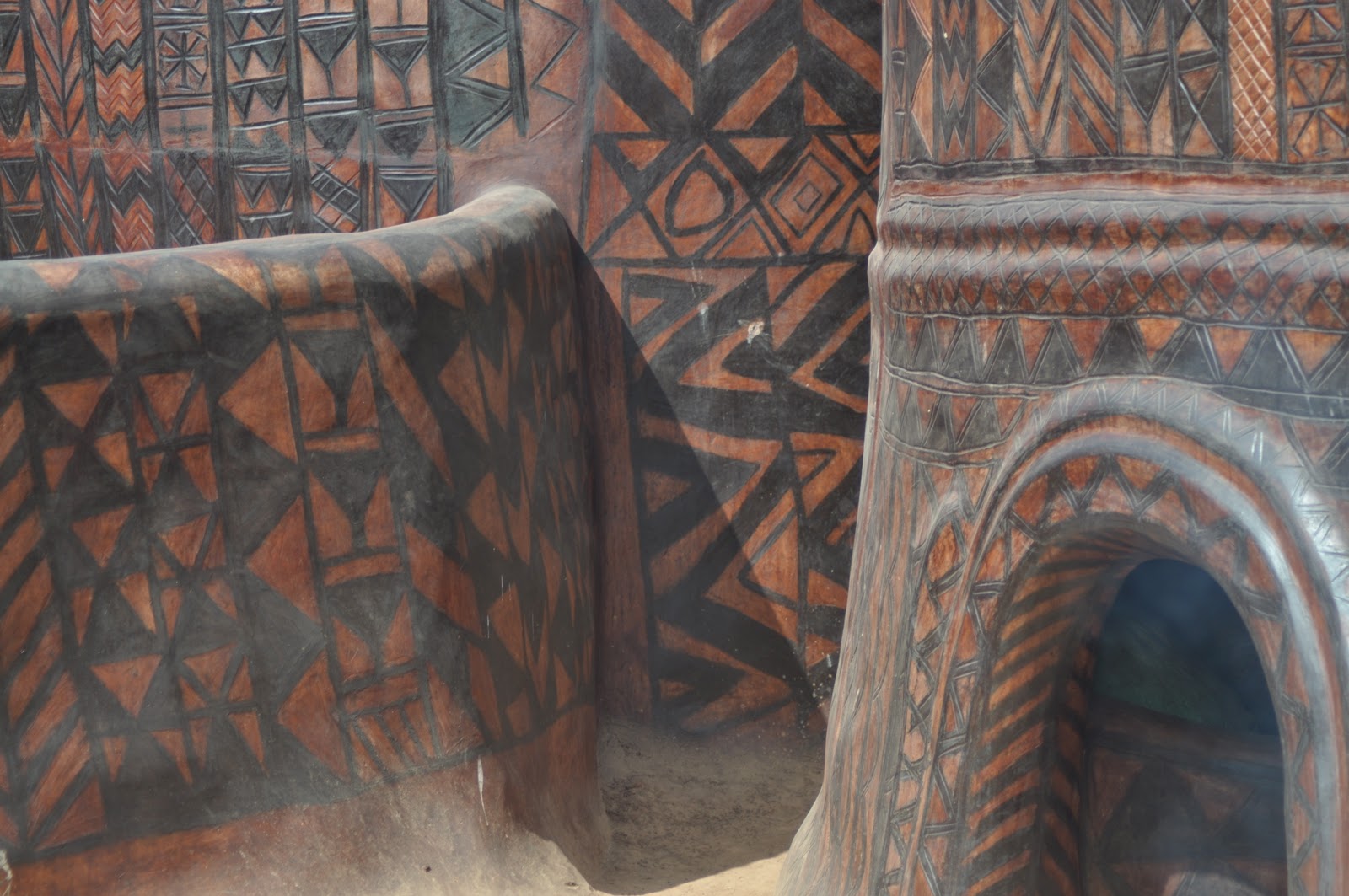 Bailey Nomads in Burkina: Nazinga game park and Tiebele.